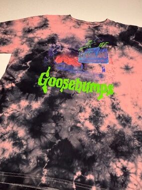Mens Goosebumps Rare Unique Horrorland Graphic T-Shirt Size XL